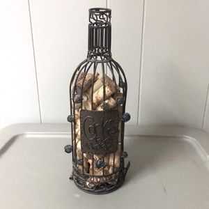 Adorable cork holder